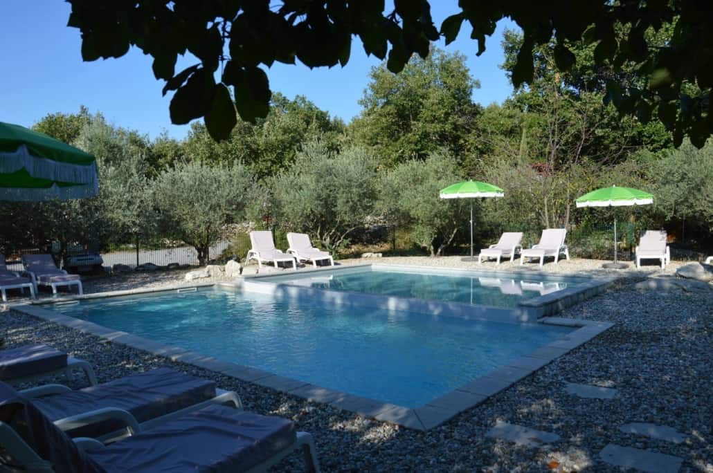 Piscine Les Roulottes et Cabanes de Saint Cerice