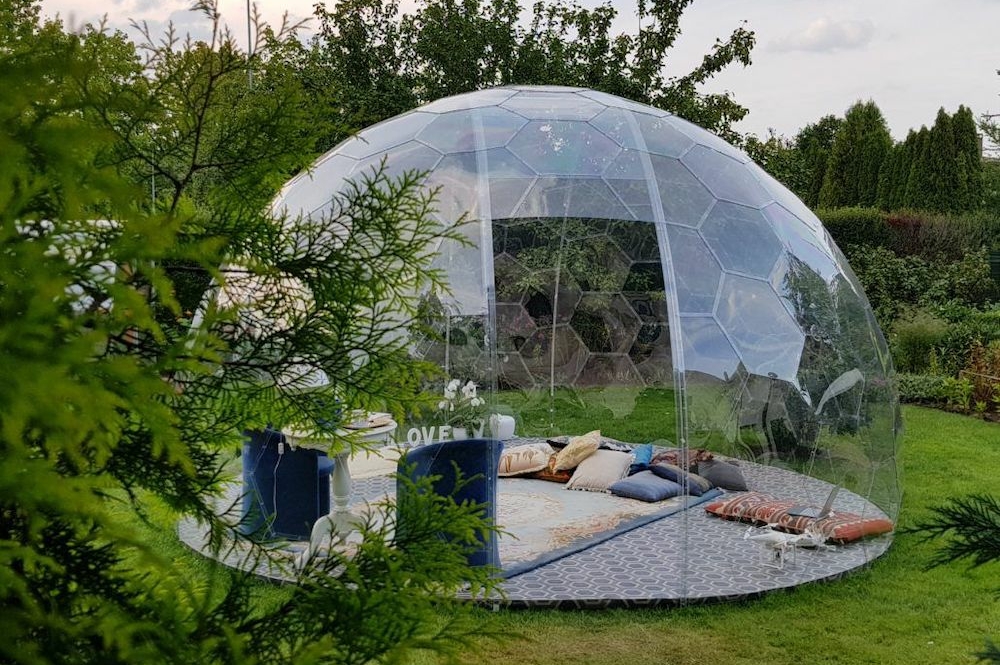 Dome transparent sans structure hébergement insolite