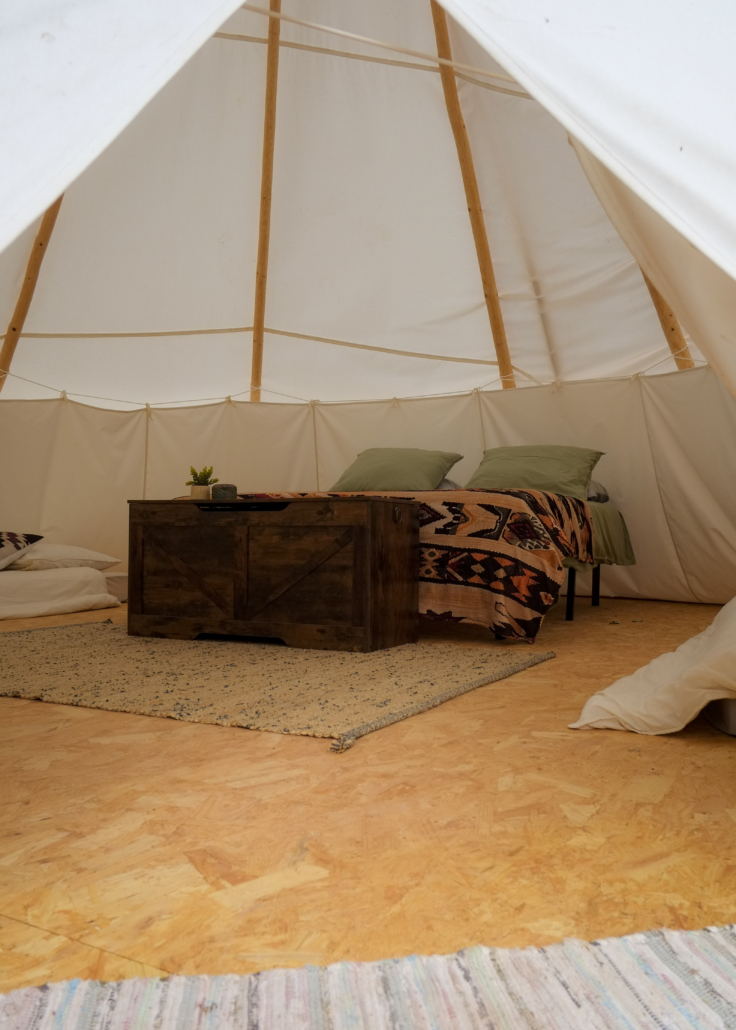 Intérieur tipi lits